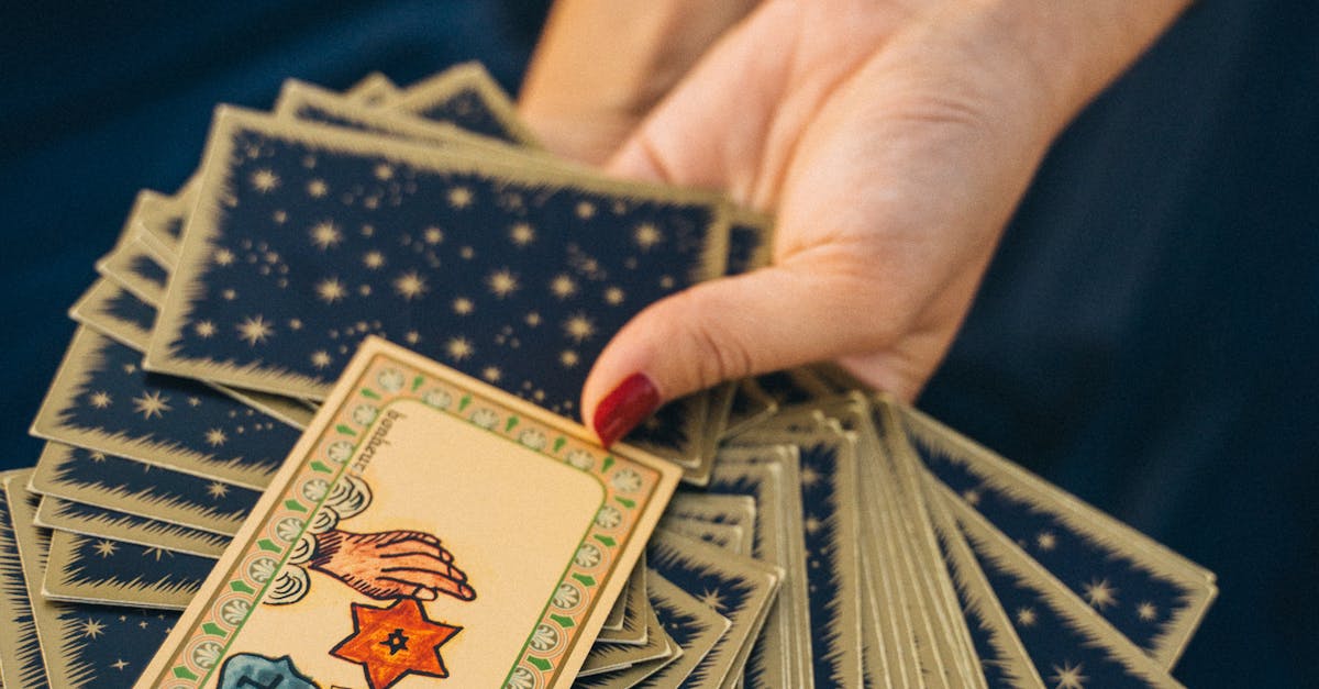 İskambil kartları ile tarot falı bakmak mümkün mü? tarot-falı-192.jpeg